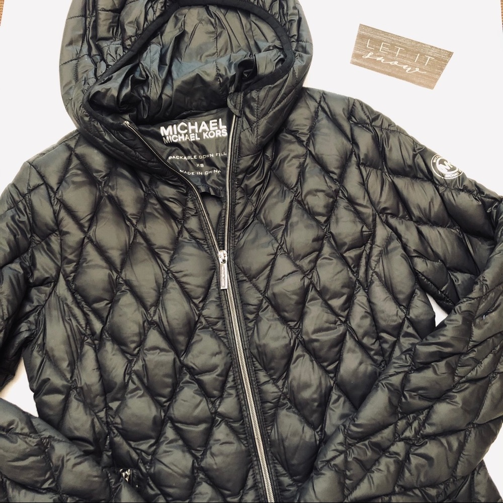 Michael Kors Packable Super Light Down Jacket - Picture 5 of 12